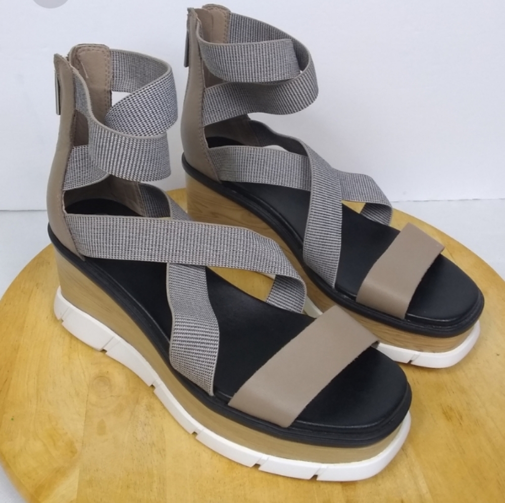 Sorel Joanie III Sport Strap Wedge Sandals Women's Size 9 US Omega Taupe White